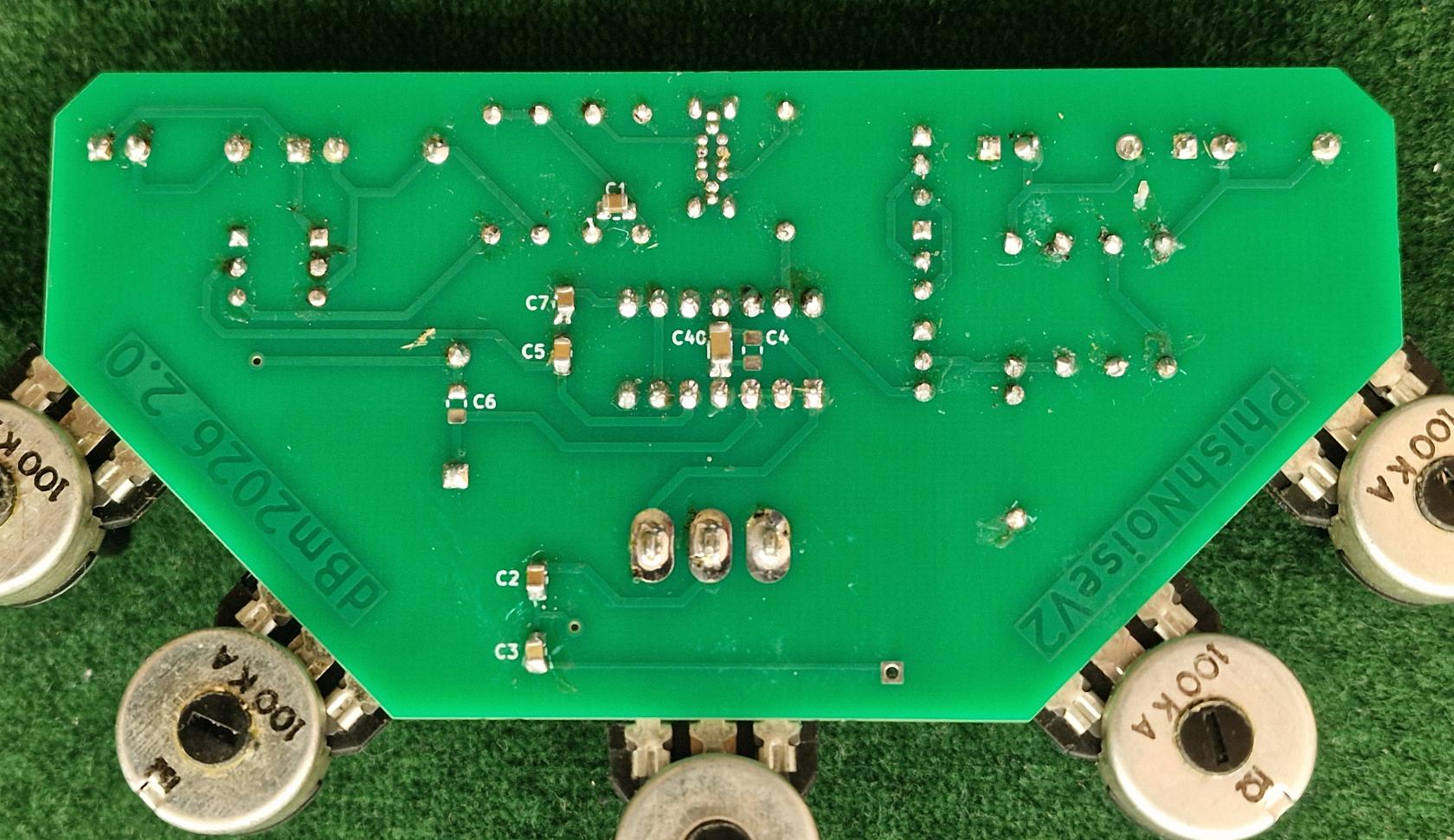 PhishNoise_PCB_bot.jpg